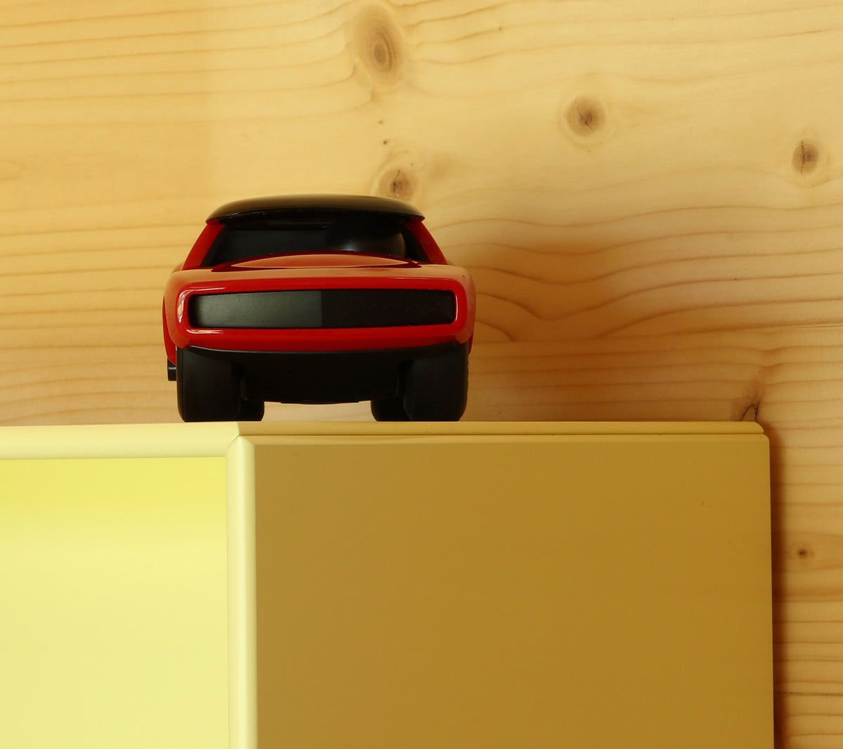 PL VF502 Leadbelly Vincent - Red Muscle Car – Playforever Official UK Shop