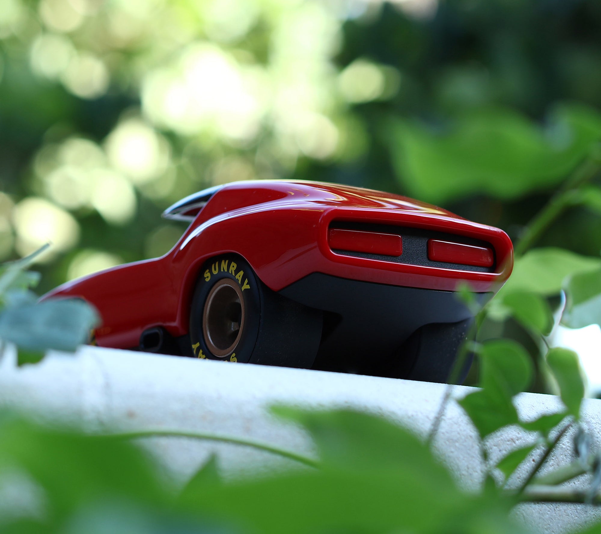 PL VF502 Leadbelly Vincent - Red Muscle Car – Playforever Official UK Shop